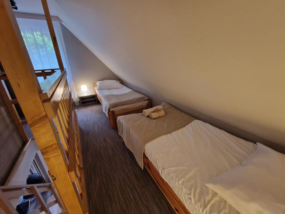 Osrodek Wypoczynkowy Iskra Hotell Piwniczna-Zdroj Exteriör bild